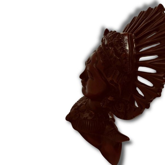 Vintage Wood Handmade Buddha Guan Yin Engraved Statue. RARE! - Picture 7 of 8